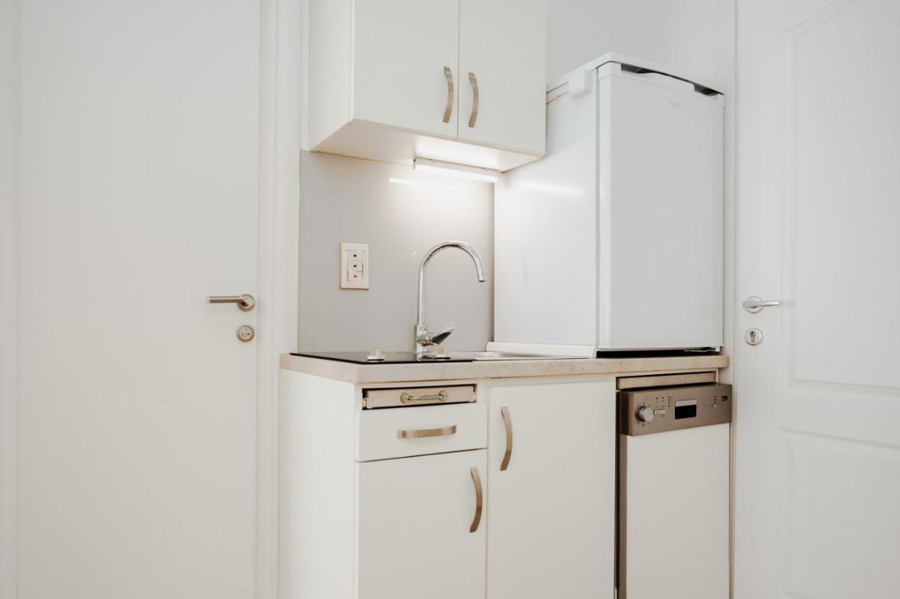 Double And Single S Apartments Zadar Luaran gambar