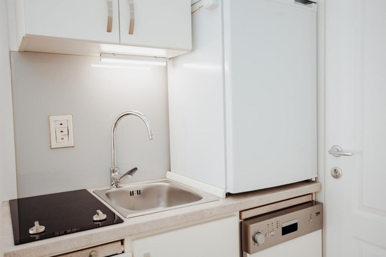 Double And Single S Apartments Zadar Luaran gambar